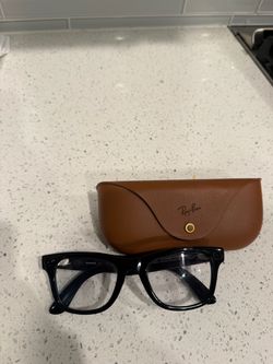 Perfect Condition Ray-Ban Meta Wayfarer (Gen 2, Large 53 mm) Smart Glasses with Charging Case