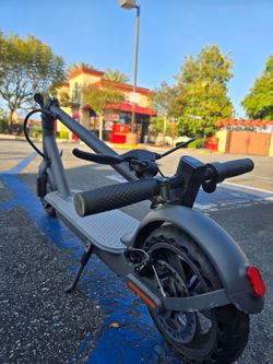 electric scooter