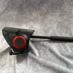 Manfrotto MVH500AH Fluid Video Head with Flat Base. 