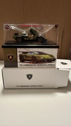 2 Available Hotwheels Red Line Green Lamborghini Countach LP 500 S