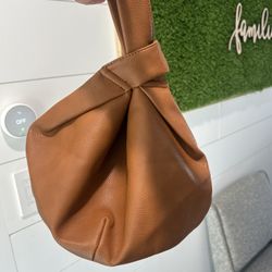 The Drop Women's Avalon Small Tote Bag - adobe