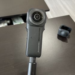 Insta360 ONE RS 1-Inch 360