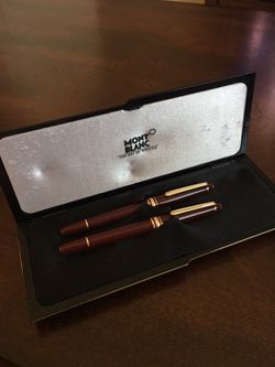 1986 Mont Blanc 14k Burgundy Fountain Pen Pair