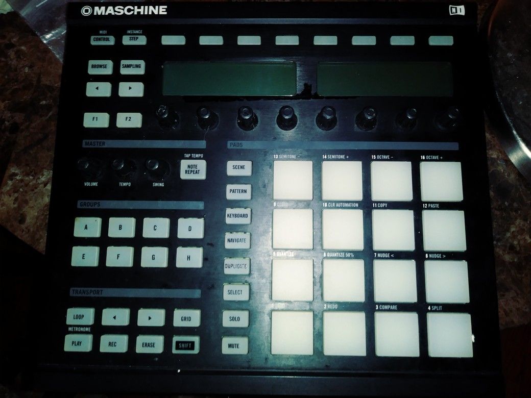 Mischine beat machine like new