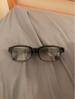 Echo frame glasses