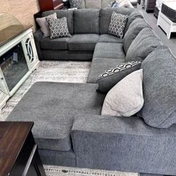 TRACLING SLATE LAF SECTIONAL