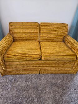 Retro Sleeper Sofa