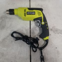 RYOBI  6.2amp Corded Hammer Drill  **MISSING HANDLE **