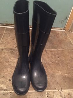 Boys or girls rain boots