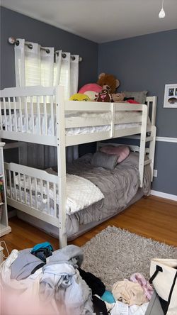 Bunk bed