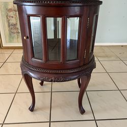 Vintage Mahogany oval vitrine curio table Side Table