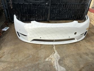 2022 Tesla Model 3 front bumper cover