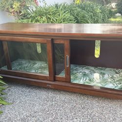 TV  Console TV Stand