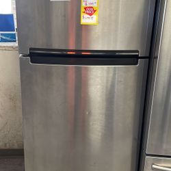 WHIRLPOOL WRT518SZFM 18 cu. ft. Top Freezer Refrigerator 6 F