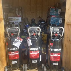 Husky 20 Gallon Air Compressors 