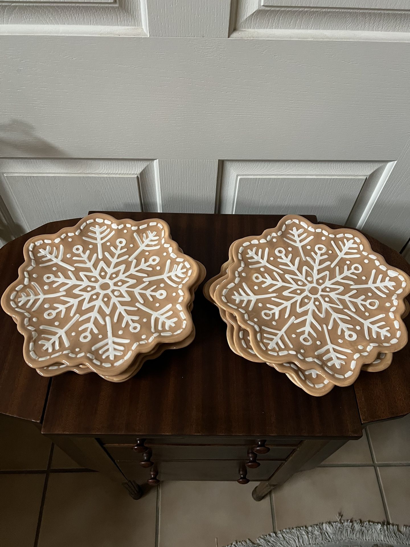 Set Of 6 Ceramic Gingerbread Plates