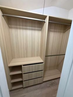 Custom closet