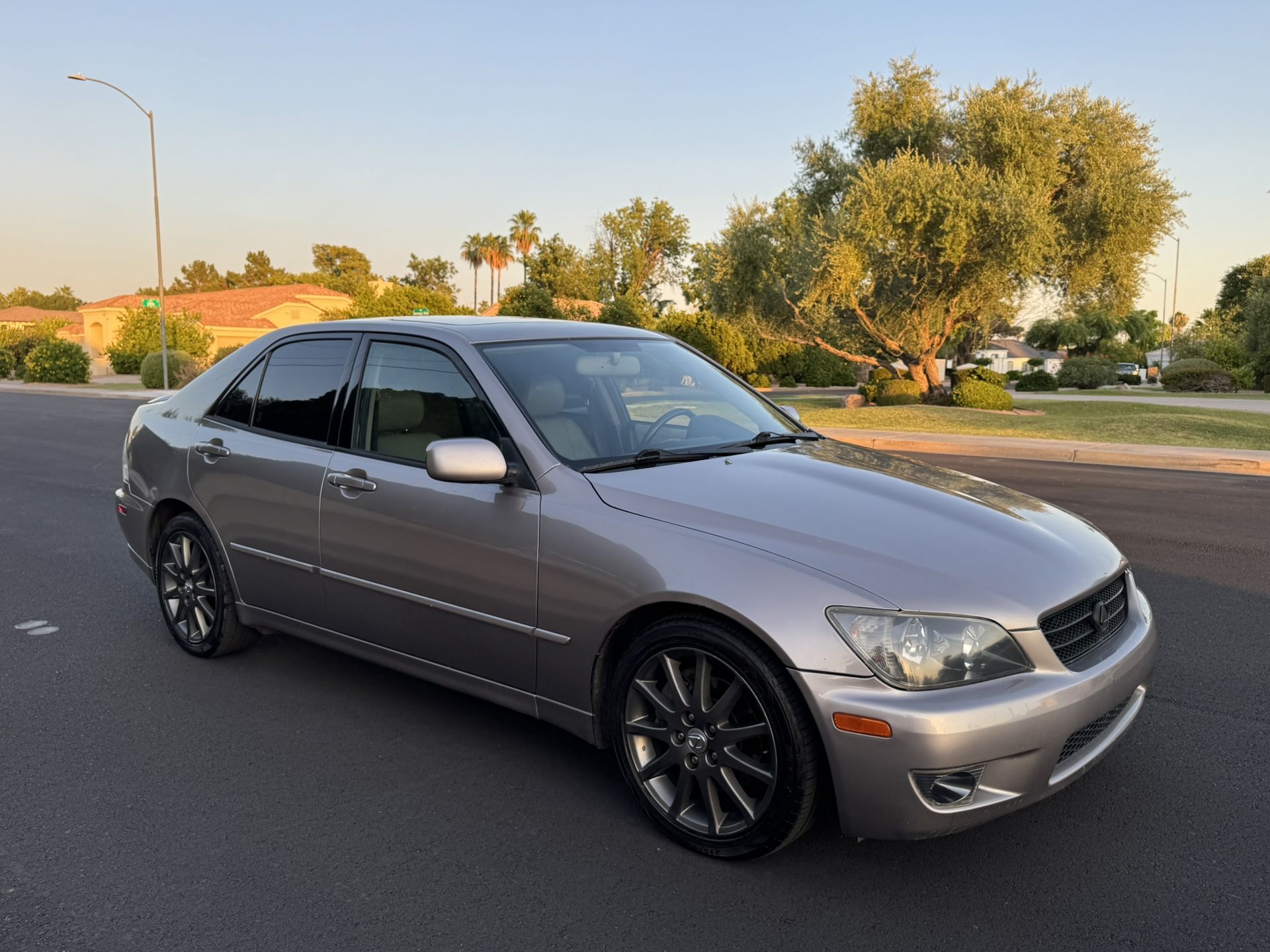 2003 Lexus IS 300