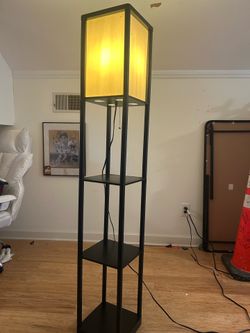 4 story lamp with shelves