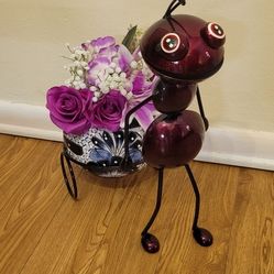 Cute metal red Ant flower pot holder and hand painted pot with artificial flowers