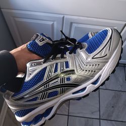 Asics Gel Kayano 14 Sz11