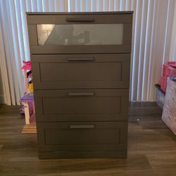 Grey Dresser 