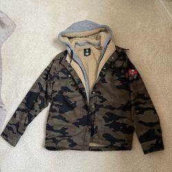  Tampa Bay Bucs Camo Darius Rucker Jacket Sz Medium 