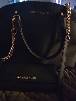 Michael Kors Black Saffiano Handbag and Wallet Set