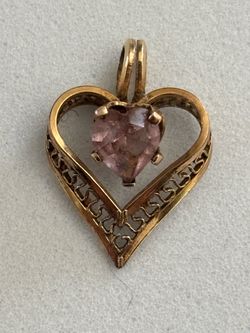 14K Gold Heart Pendant