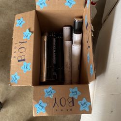 11 Boy Confetti  Poppers For Gender Reveal