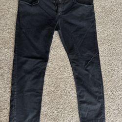 Men’s Armani pants, size 40.