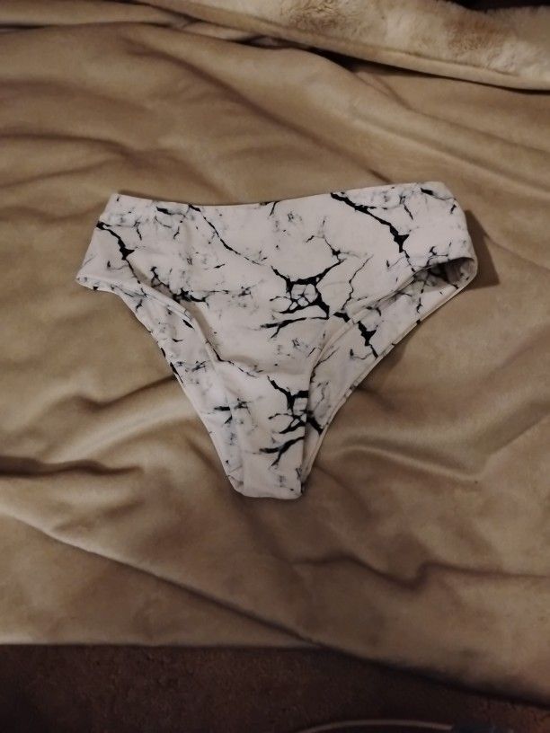 Ladies Marbled Swimsuit Bottom. Size Small