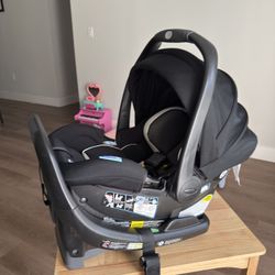 Graco SnugRide SnugFit Infant Car Seat