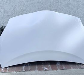 2013 Toyota Prius Front Hood – White 070 - US Auto