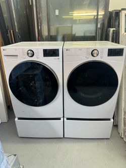 LG Stackable Washer and Dryer
