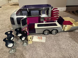 Bratz Flashback Fever Retro Bus 2004
