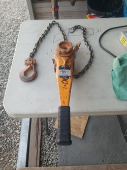 Harrington 1.5 Ton Hoist