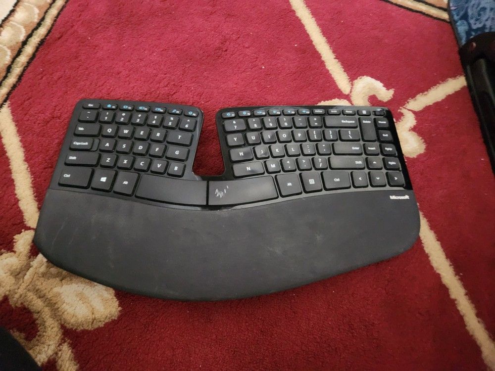Microsoft Keyboard. Comes With Magnetic Attachment To Raise It