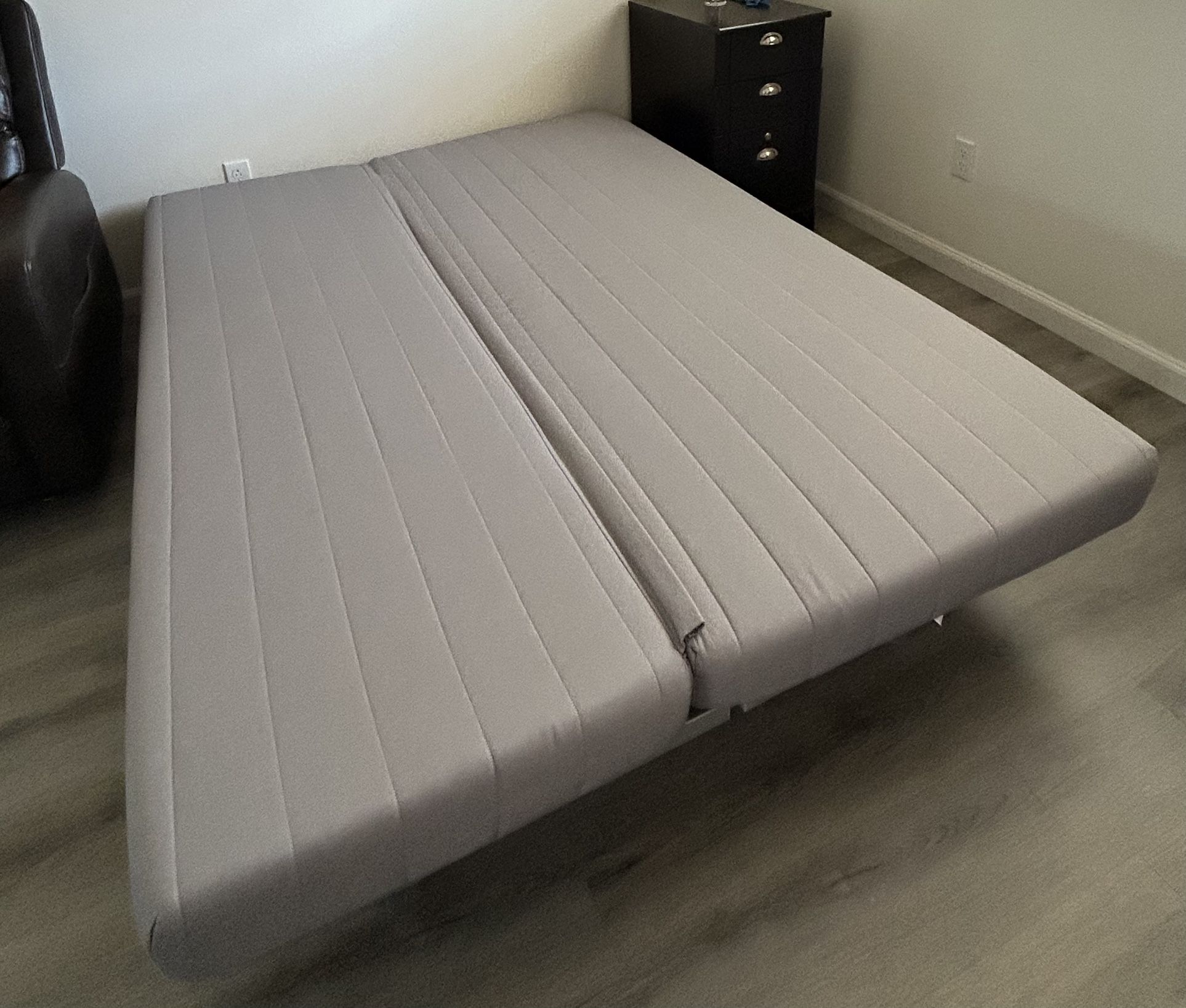 Futon Bed (Full Size) 