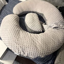 Pregnancy Pillow