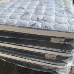 🔆🛏Mattress Pillow Top 💤🔅 ❇️Memory Foam ✳️All Sizes In Stock ✴️SAME DAY DELIVERY🚚 ✅Queen sizes $199 ✅Full sizes $180 ✅Twin sizes $120 ✅Cal king