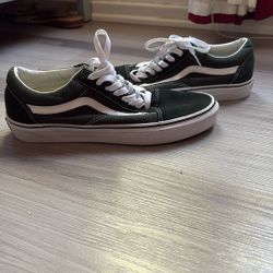 Black Vans 