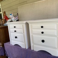 Dresser Set 