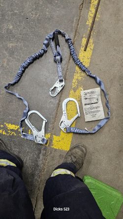 Double Hook Falltech Restraint Lanyard 