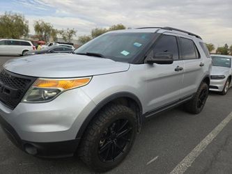 2015 Ford Explorer