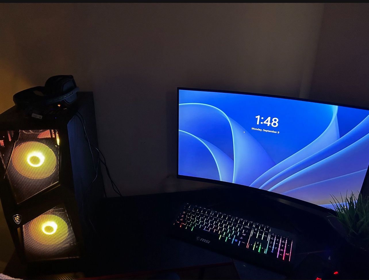 MSI - Codex R 13NUD064 Gaming Desktop