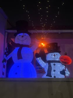 Beautiful tall snowman decoration for Christmas