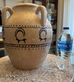 Ancient style Persian pottery