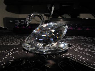 Crystal Swan Figurine