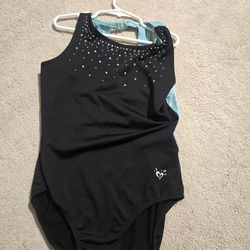 2!!!! Girls Leo snowflake gymnastics adult xs